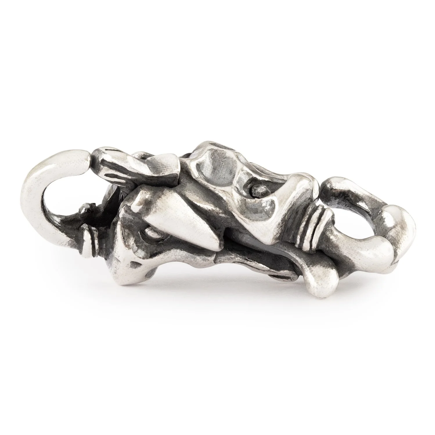 Art to Go, Clasp