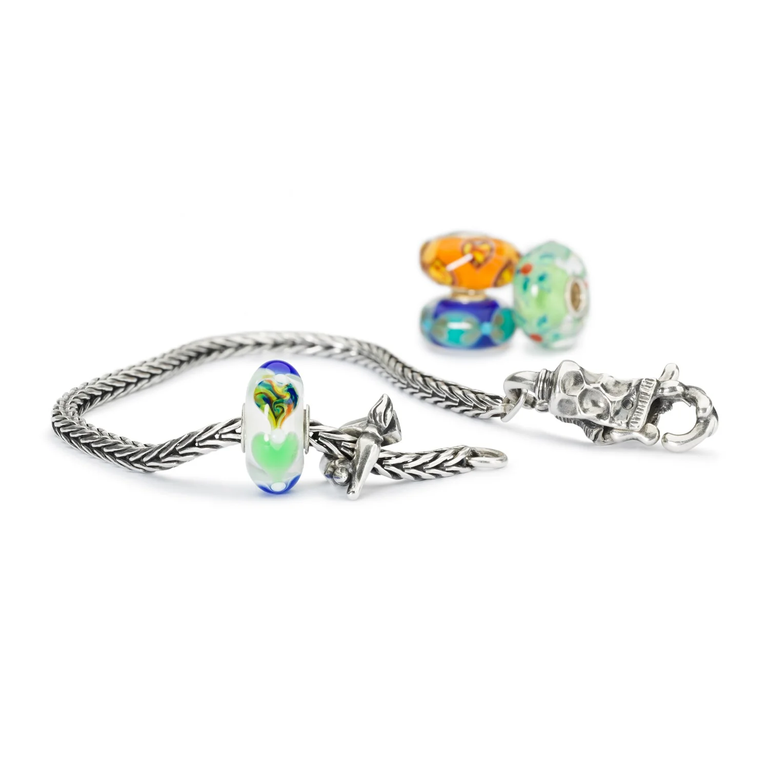 Art to Go, Silver Bead - Image 2