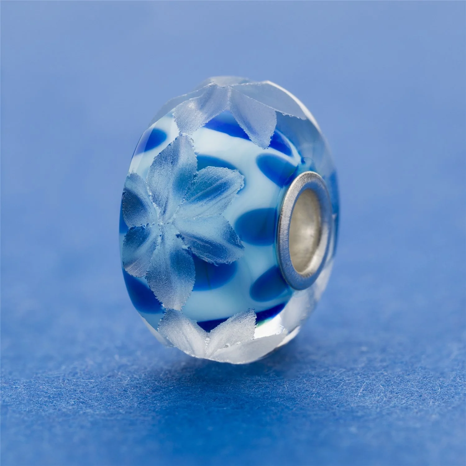 Blueberry Flower Bead - Image 3
