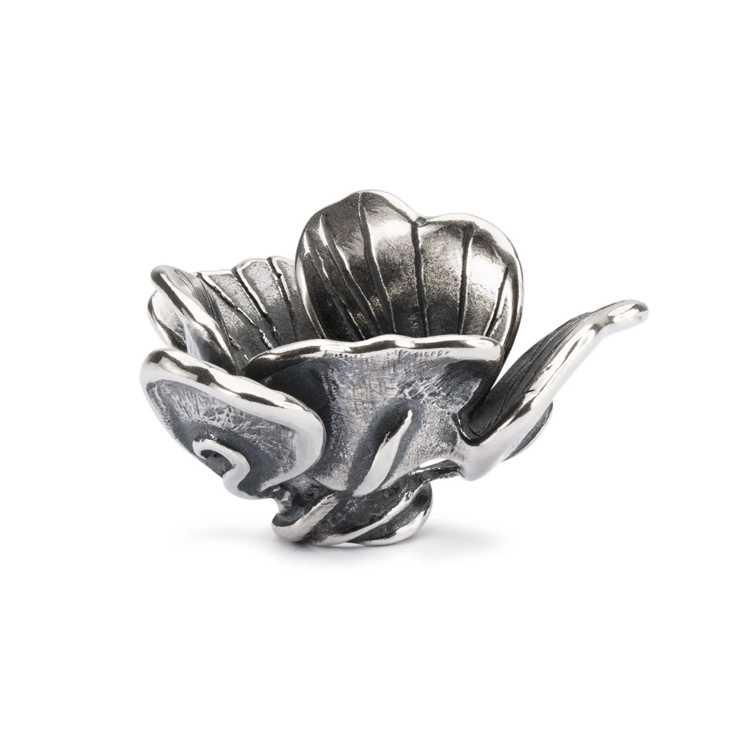 Delicate Flower Pendant - Image 3