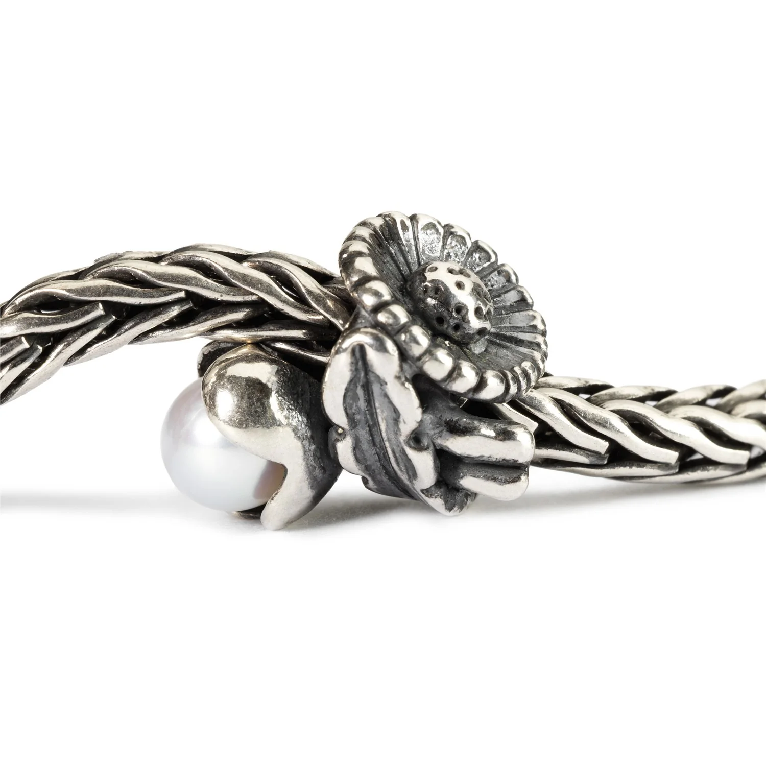Daisy of April Bracelet - Image 9