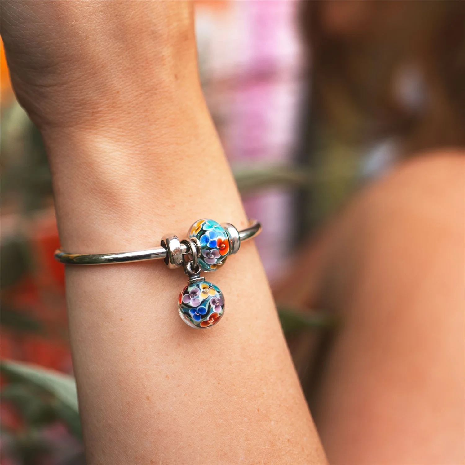 Daydream Blossom Tassel - Image 4