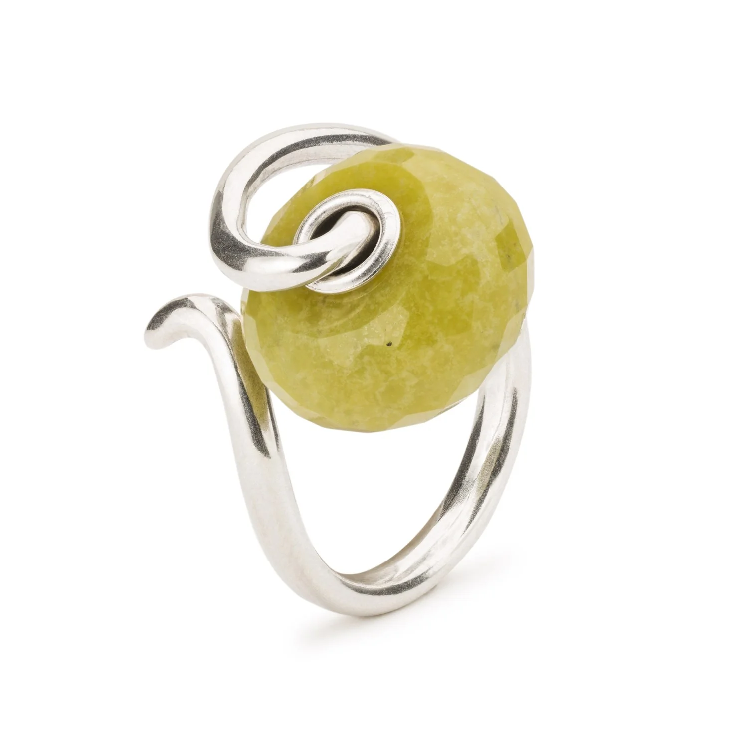 Elegant Fantasy Ring - Image 3