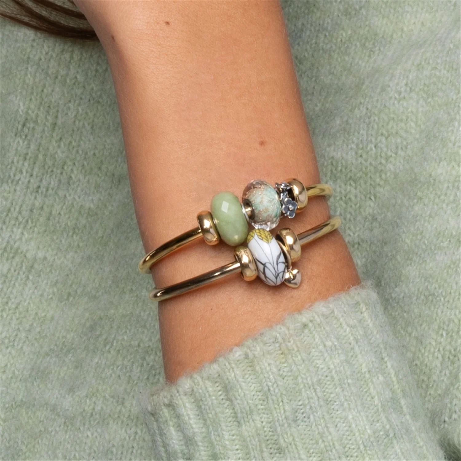 Flower Wreath Bead - Image 3