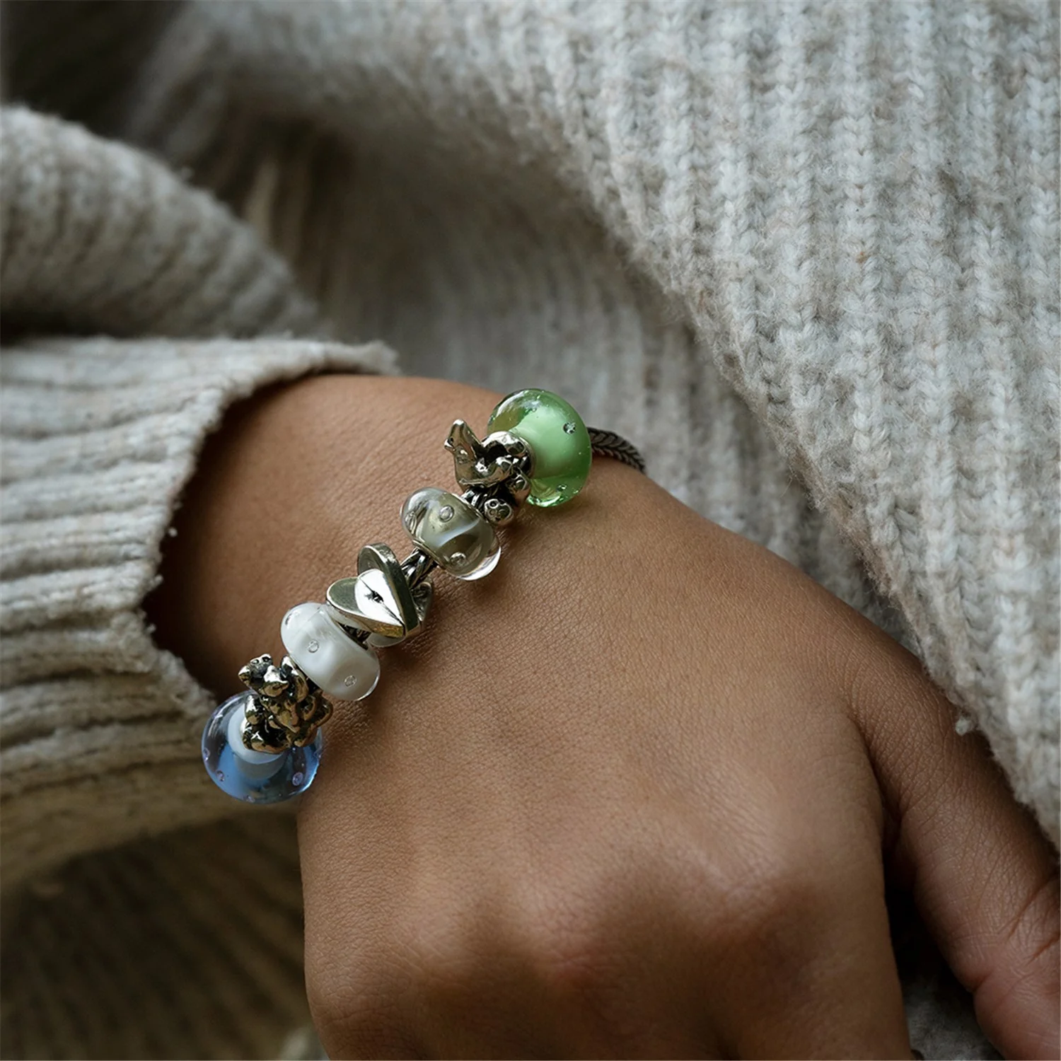 Ice Bear Bead - Image 7