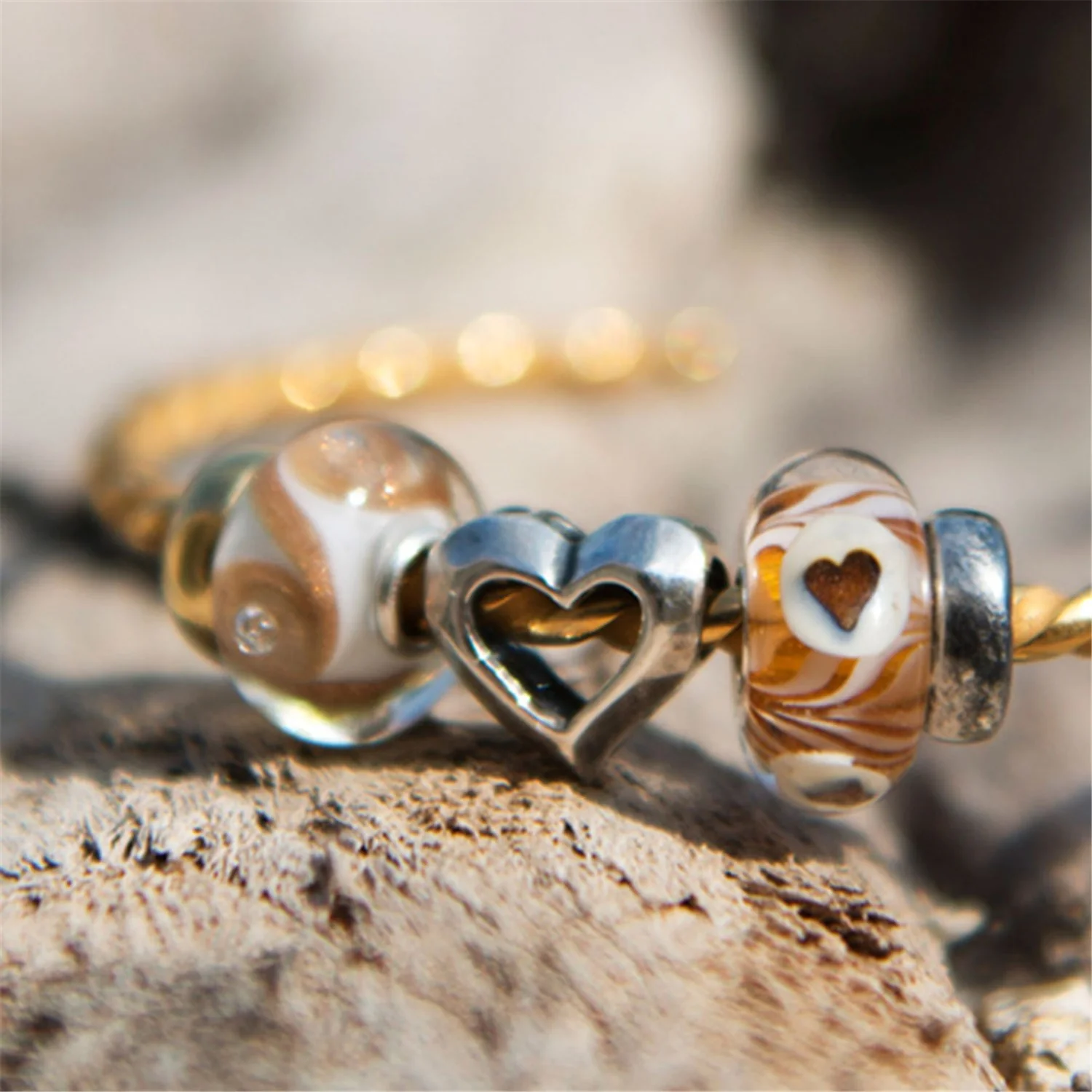 Inside Love Bead - Image 8