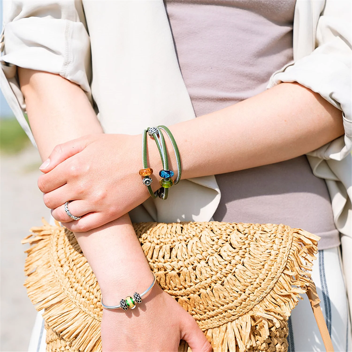 Double Leather Bracelet Light Blue/Green - Image 4