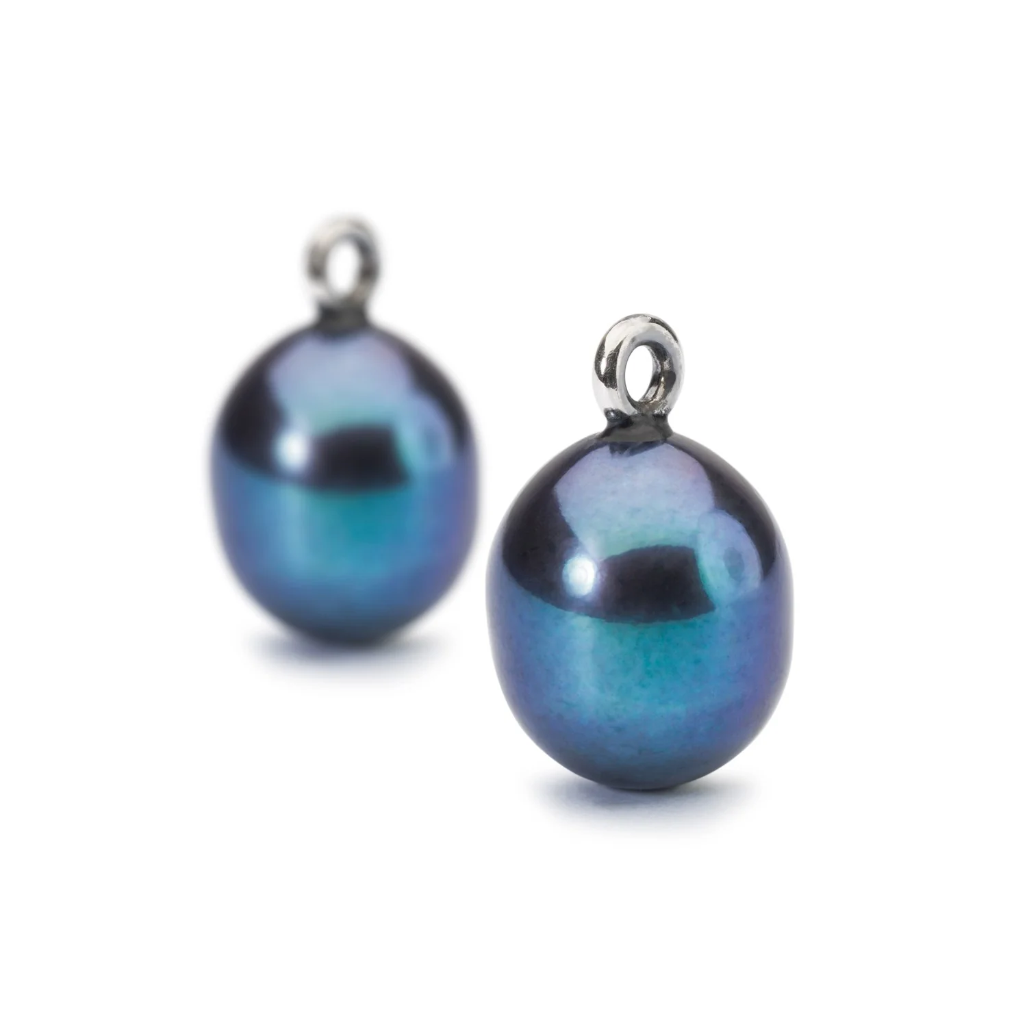 Peacock Pearl Oval Drops with Sterling Silver and Gold Hooks - Image 3