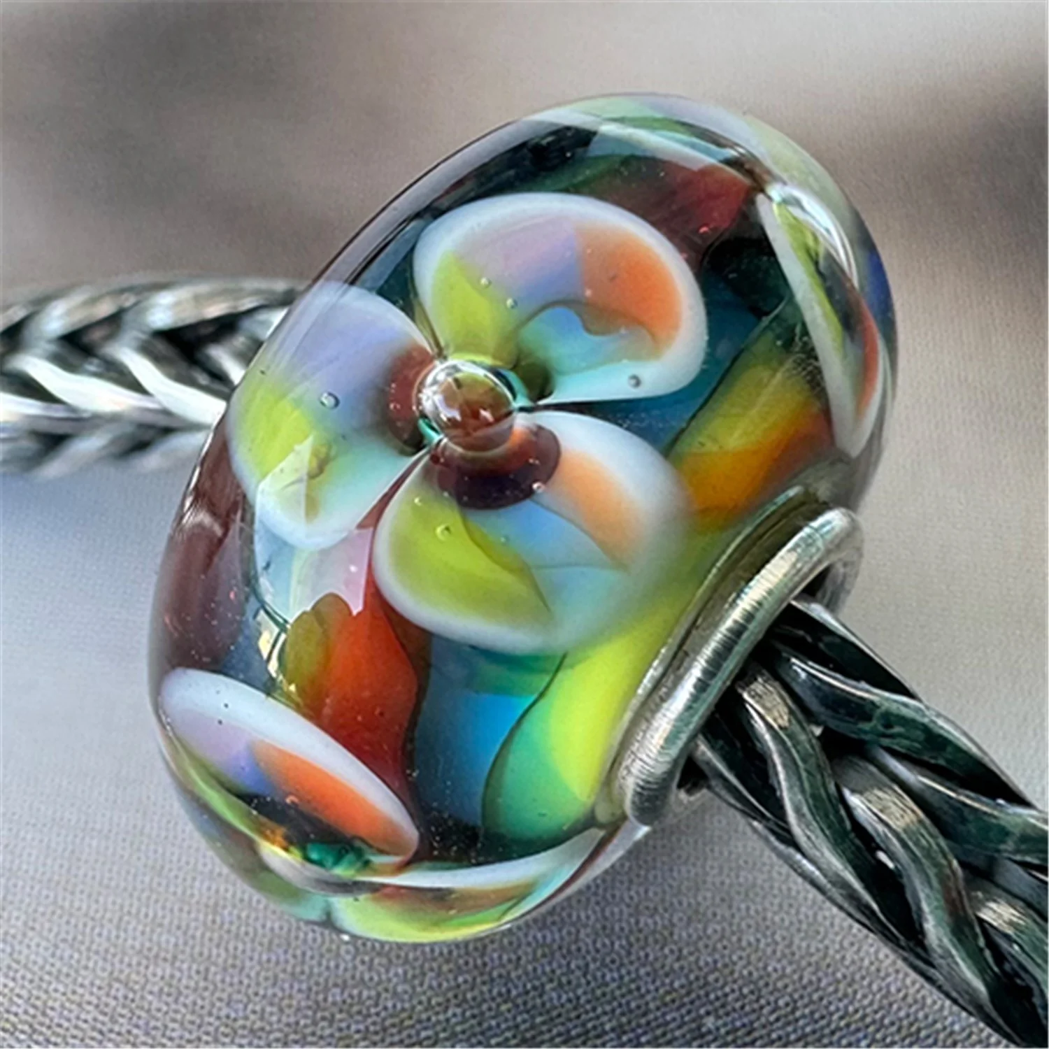 Rainbow Flower - Image 4
