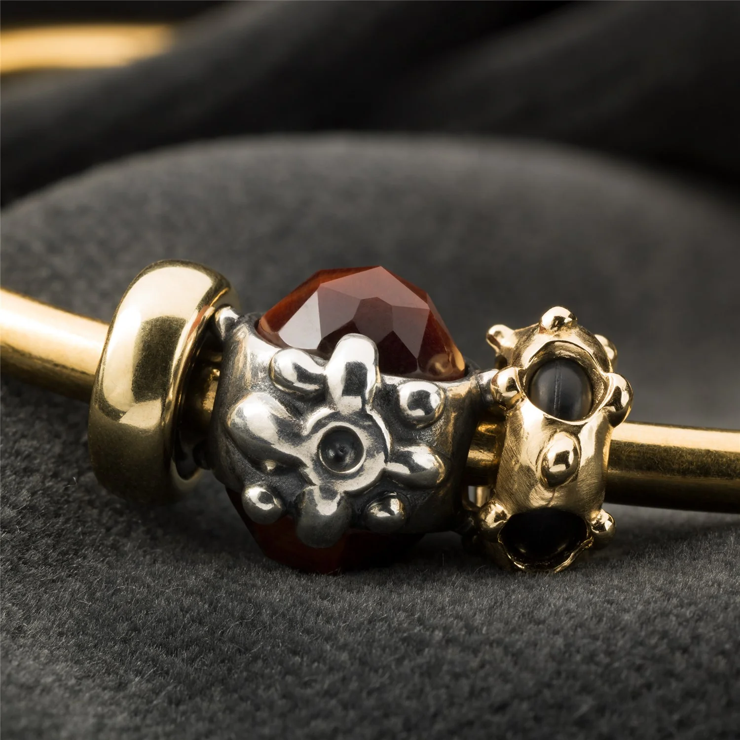 Cradle of Perseverance Bead - Image 9