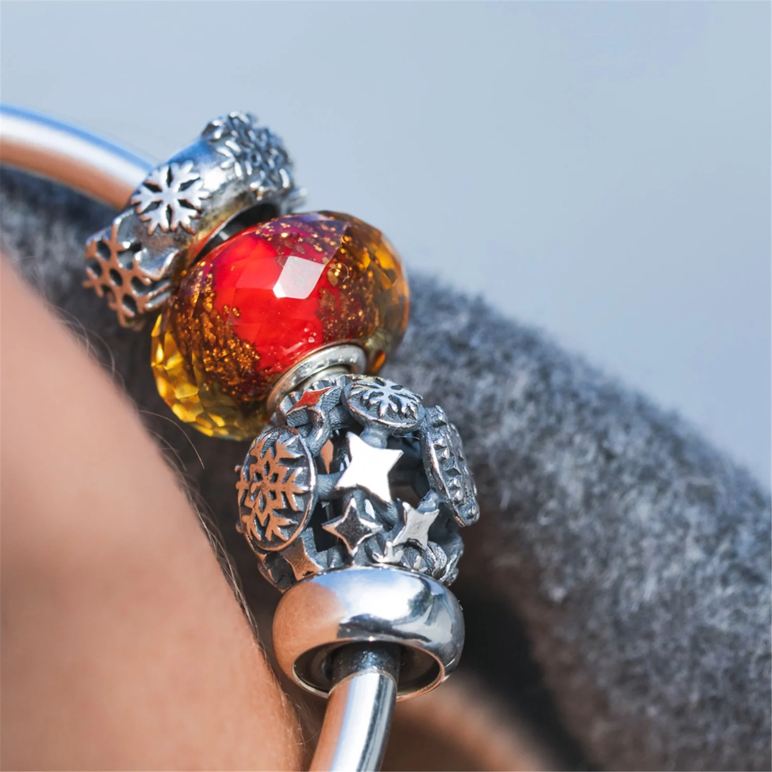 Snow Kisses Bead - Image 4