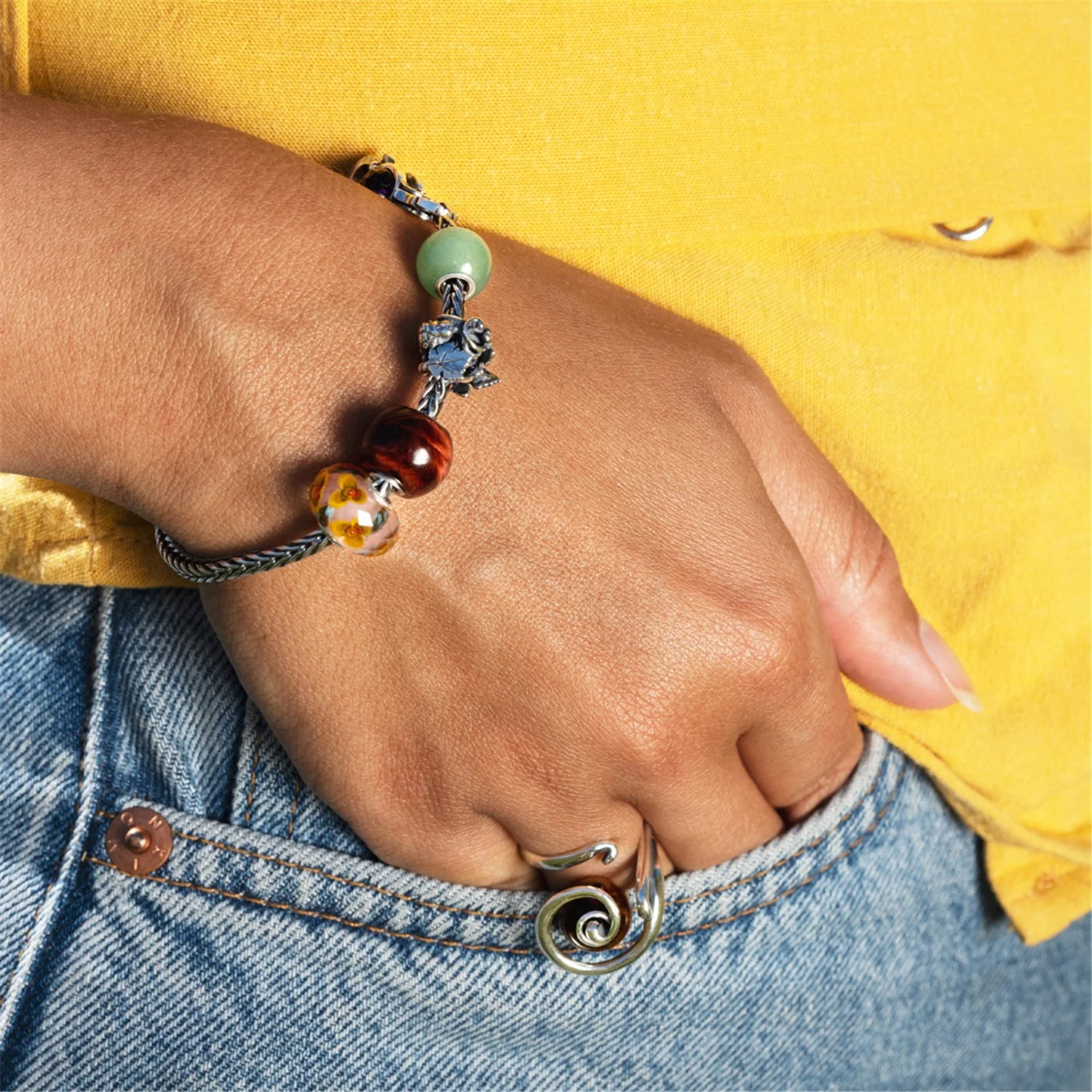 Flowers from the Heart Bead - Image 4