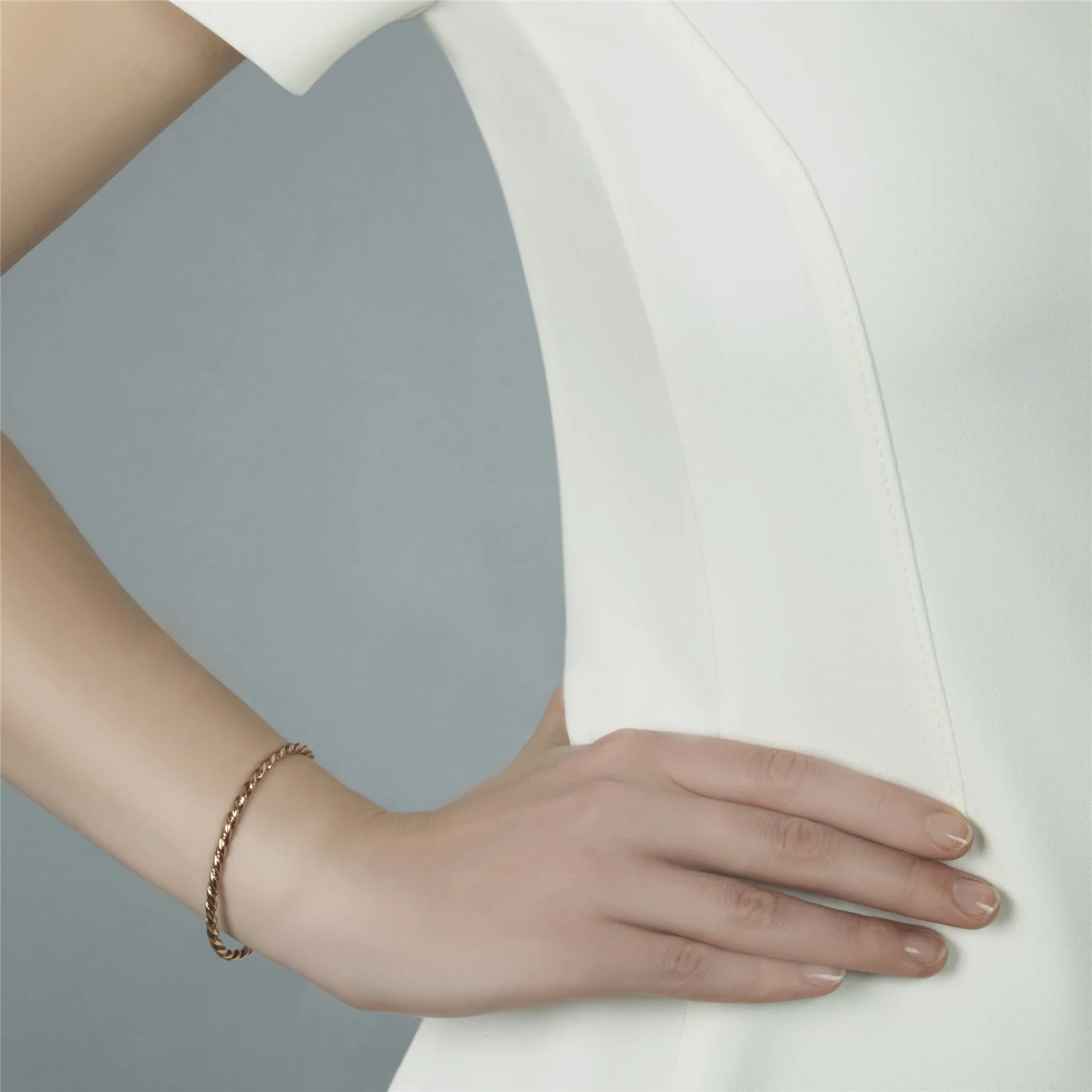 Twisted Copper Bangle - Image 5