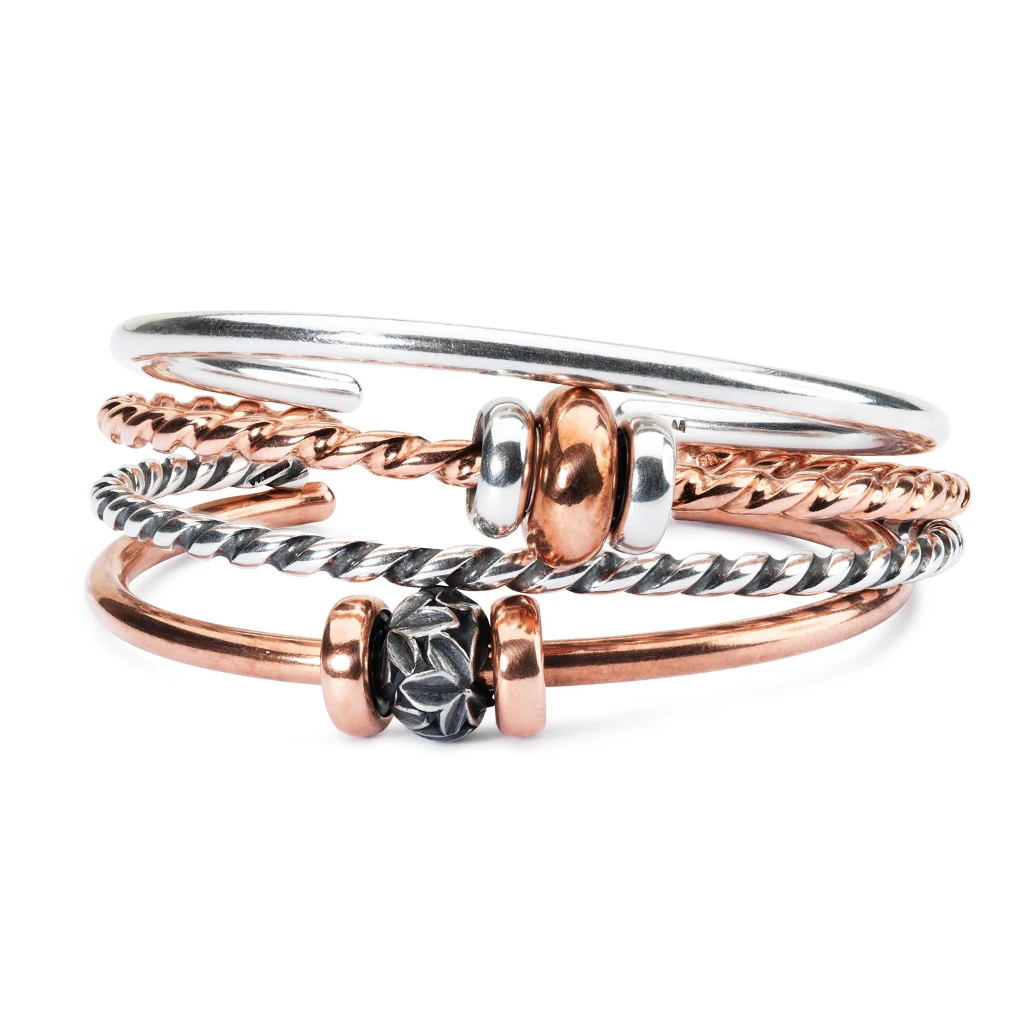 Twisted Silver Bangle - Image 4