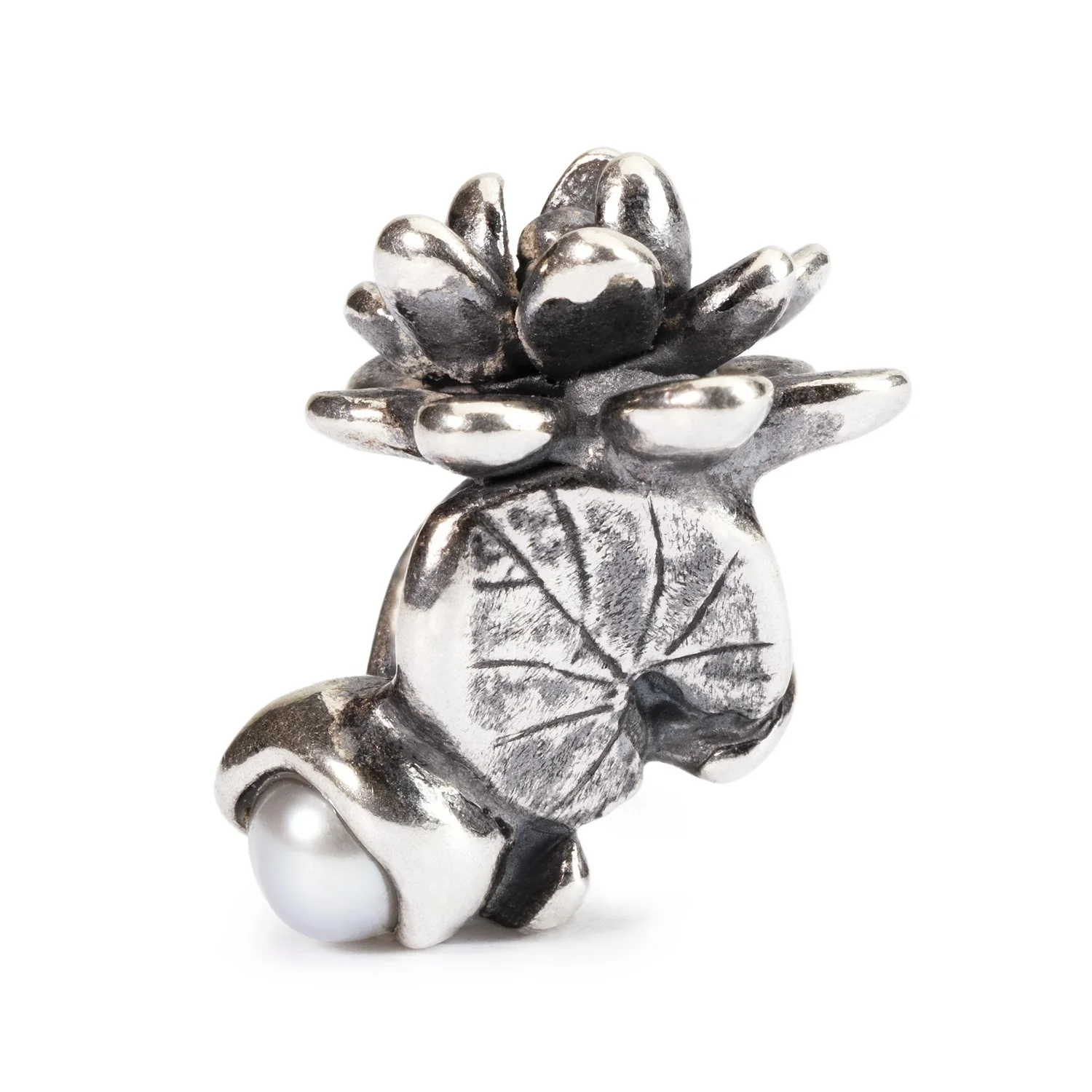 Water Lily of July Bangle - Image 3