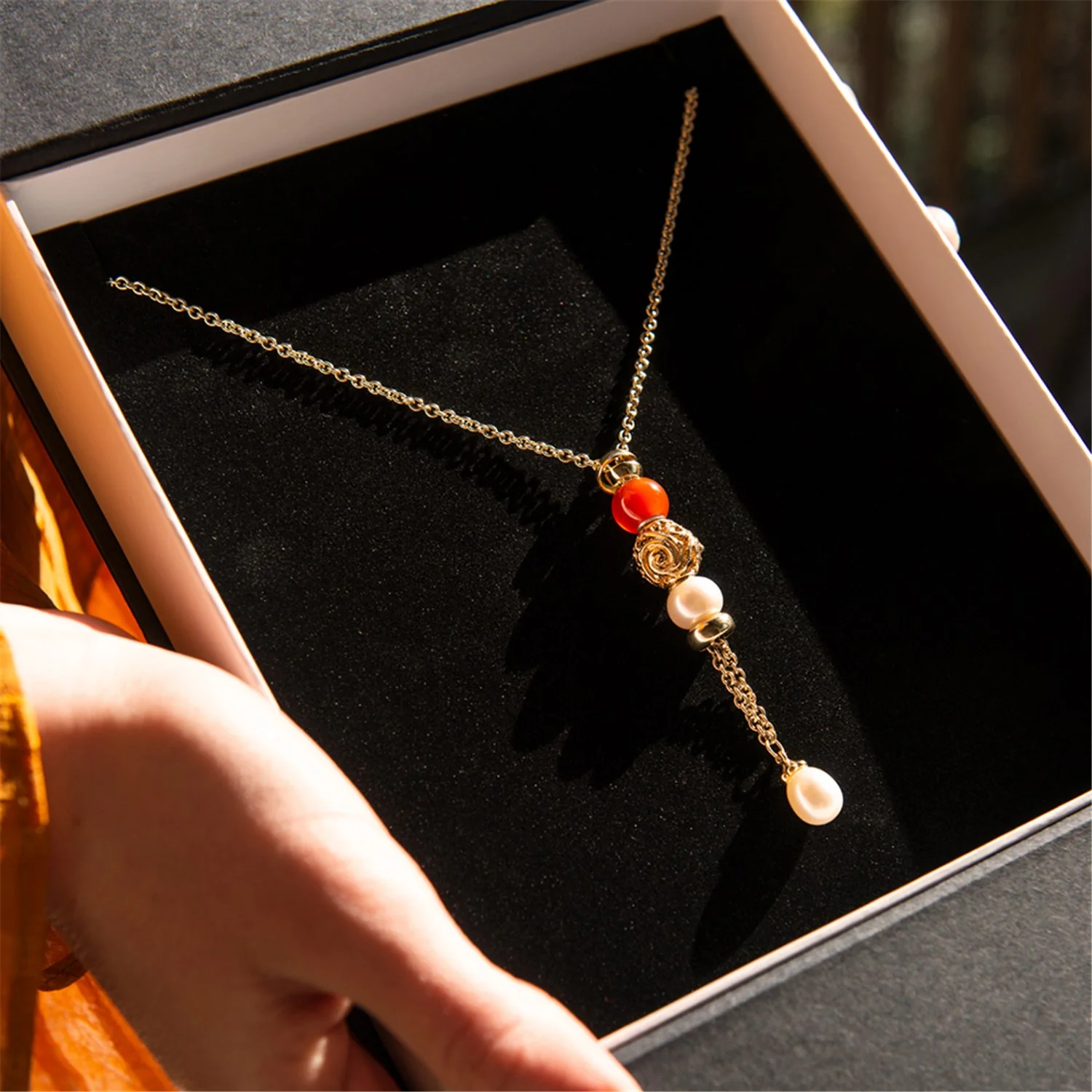 White Pearl Bead - Image 13