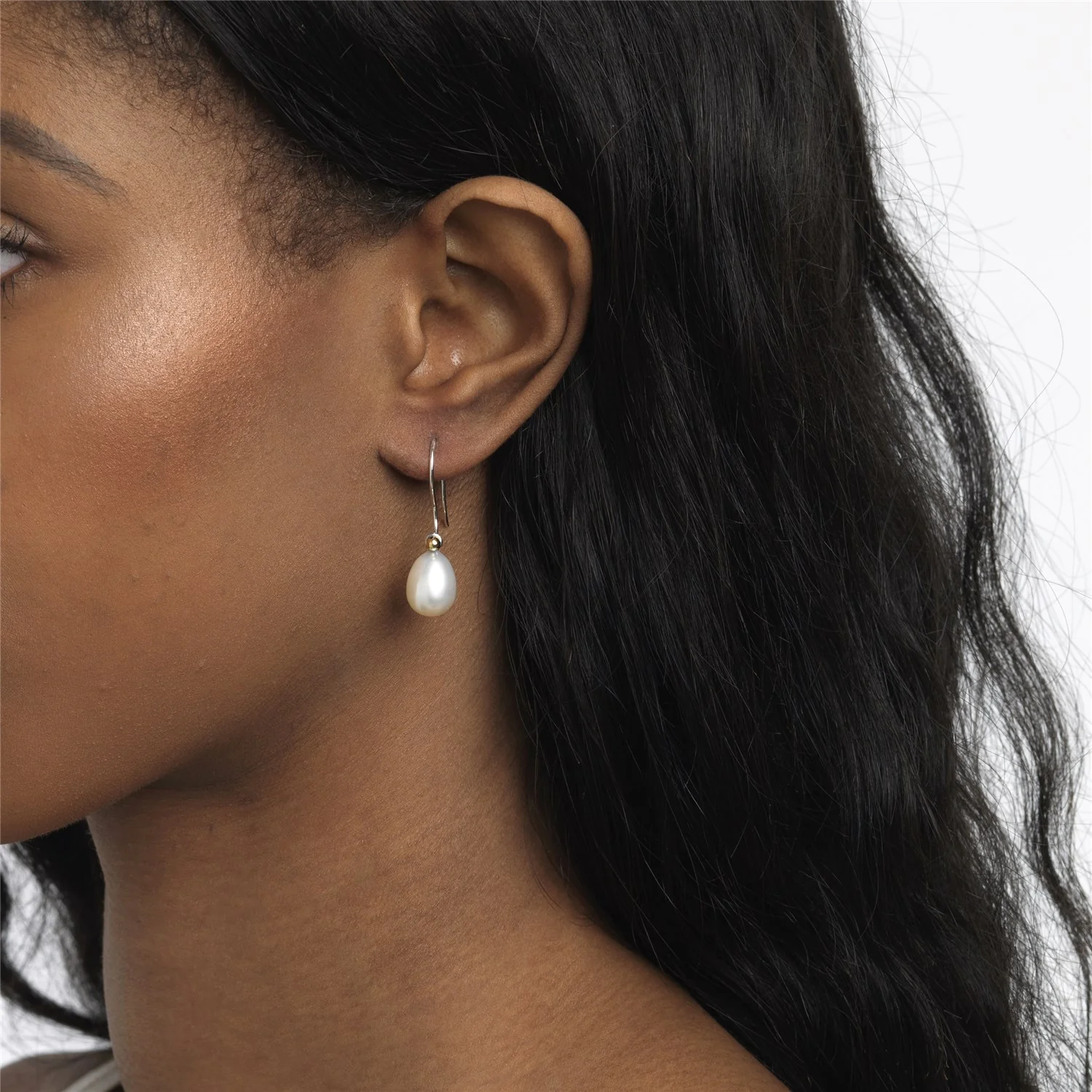 White Pearl Oval Earring Pendants - Image 2